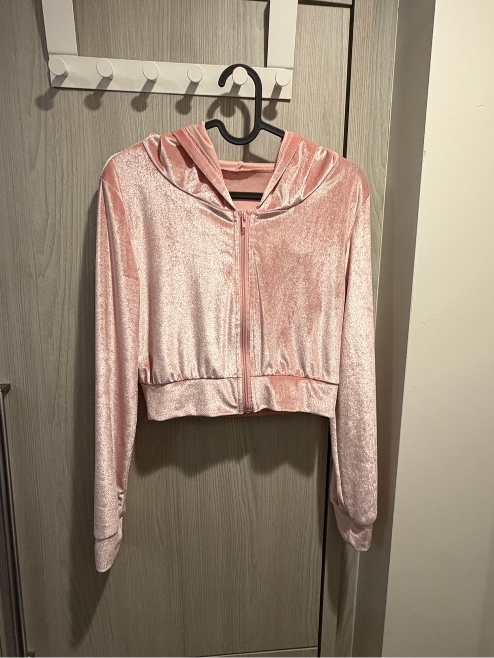 Brand New Pink Velvet Zip-Up Cropped Hoodie Jacket Size S